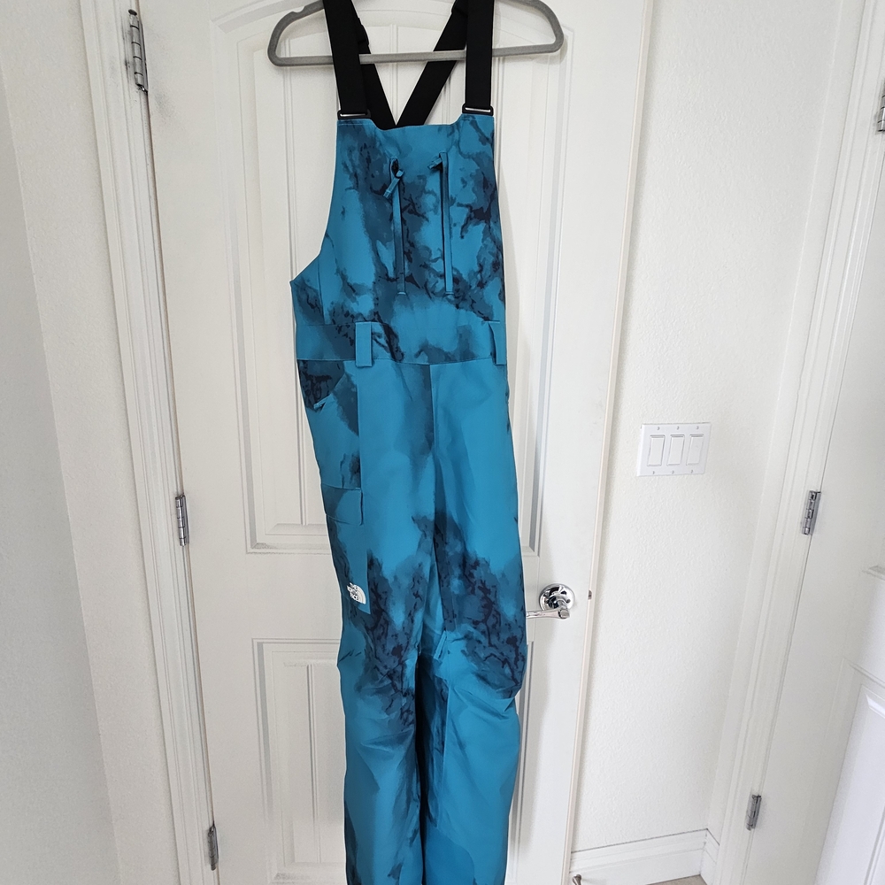 The Northface Womens Freedom Bib **Like NEW**J